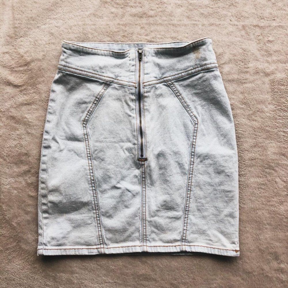 sky blue light wash jean denim mini panel stitching pencil skirt🤠